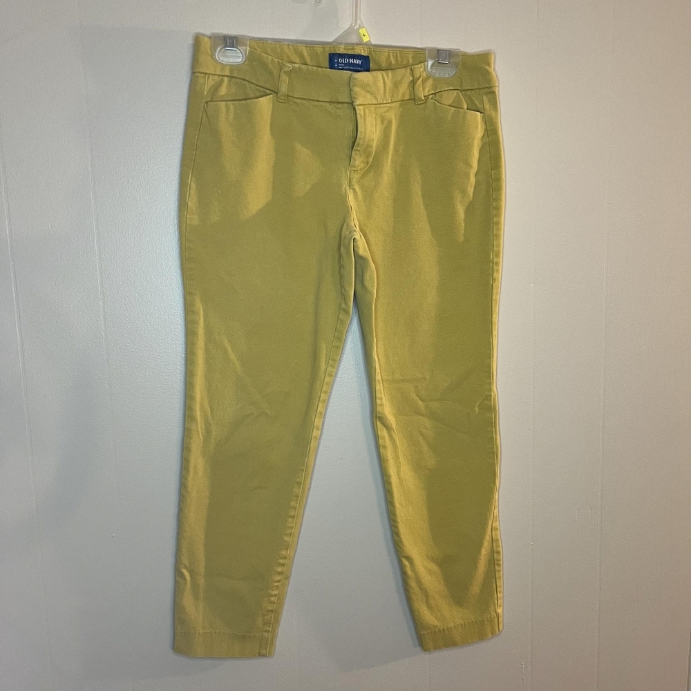 Old Navy Yellow Straight Leg Size 6 Pants